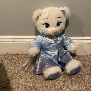Elsa frozen to build a bear with songs